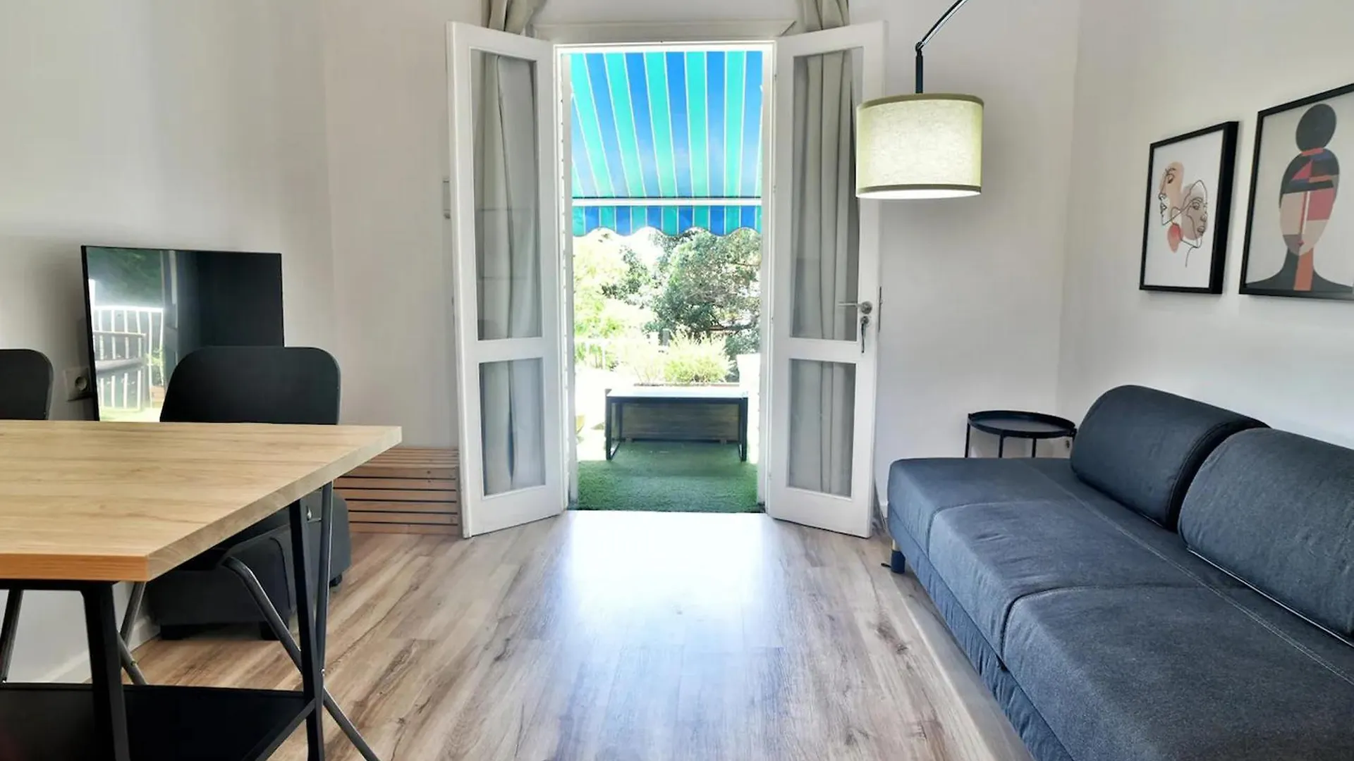 Apartamento Con Vistas Al Mar - Malaga - B Apartment